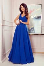 Blaues ärmelloses langes Abendkleid
